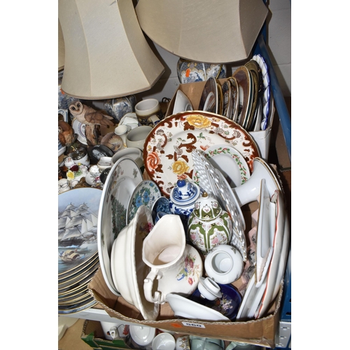 560 - THREE BOXES AND LOOSE ASSORTED CERAMIC ITEMS, to include Franklin Mint ship themed collectors plates... 