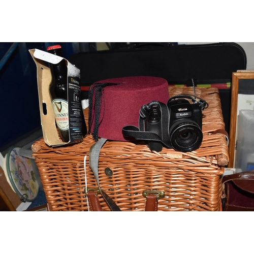 562 - FOUR BOXES AND LOOSE ASSORTED ITEMS INCLUDING CAMERAS AND BINOCULARS, a Kodak Easyshare digital came... 