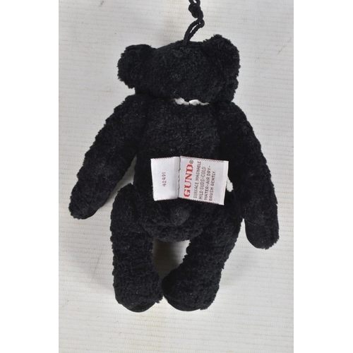 23 - AN UNBOXED MODERN STEIFF BEAR, No.029561, complete with button and yellow tag to left ear and in ver... 