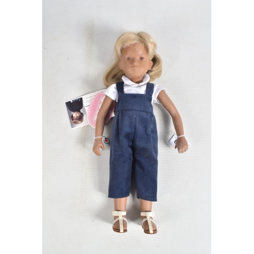 59 - A BOXED GOTZ SASHA DOLL 'Maria',No.9508001, blonde hair, blue cord dungarees, with swing tags, compl... 