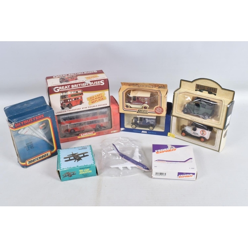 106 - A QUANTITY OF BOXED  COLLECTIBLE DIECAST MODEL VEHICLES AND AIRCRAFTS, to include 4 Maisto Supercar ... 