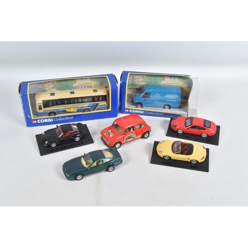 109 - A LARGE QUANTITY OF BOXED AND LOOSE DIECAST MODEL VEHICLES, to include a boxed Corgi Classics Transi... 