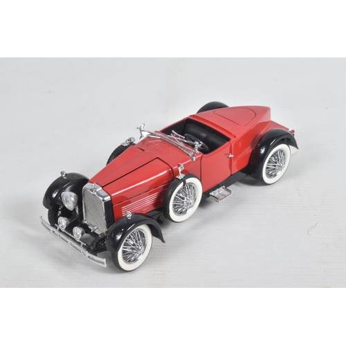 83 - A COLLECTION OF BOXED AND UNBOXED DANBURY MINT  DIECAST MODEL VEHICLES, to 5 unboxed vehicles, a 193... 