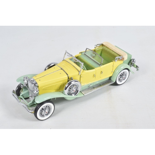 88 - THREE BOXED 1:24 SCALE FRANKLIN MINT DIECAST PRECISION MODEL CARS, to include a 1935 Mercedes-Benz 7... 