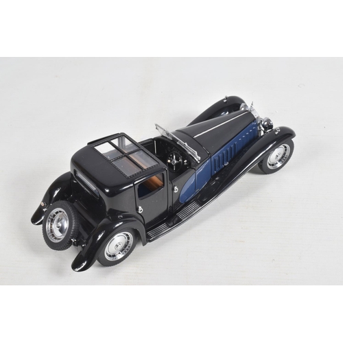 88 - THREE BOXED 1:24 SCALE FRANKLIN MINT DIECAST PRECISION MODEL CARS, to include a 1935 Mercedes-Benz 7... 