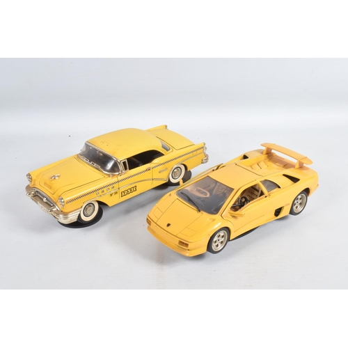 90 - A COLLECTION OF BOXED AND UNBOXED 1:18 SCALE DIECAST MODEL  VEHICLES, to include 4 unboxed models, a... 