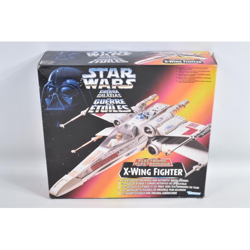 91 - FIVE BOXED START WARS FIRGURES AND AIRCRAFTS, to include a Kenner Power of the Force Dewback and San... 