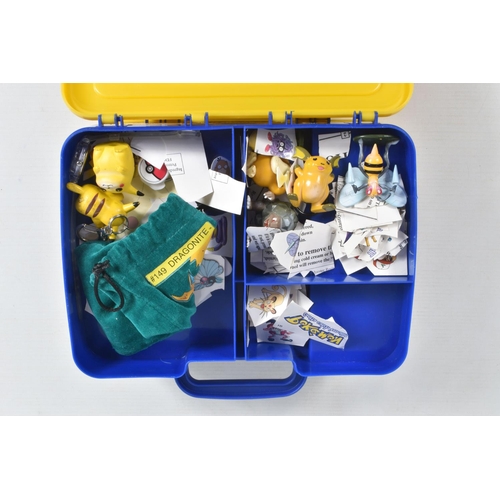 96 - A COLLECTION OF POKEMON COLLECTIBLES, to include a  'Gotta Catch'em all! bag, a lunchbox filled with... 