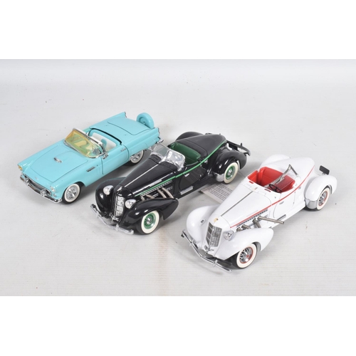 120 - A TRAY OF UNBOXED FRANKLIN MINT MODEL VEHICLES, to include a 1988 Porsche 911, two 1935 Boattail Roa... 