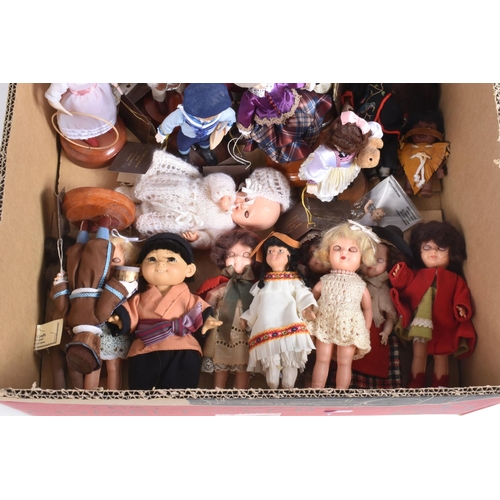 132 - A COLLECTION OF COLLECTORS & HISTORICAL COSTUME DOLLS, to include a quantity of Historical Costume d... 