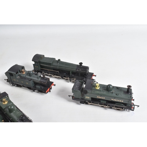 159 - A QUANTITY OF UNBOXED AND ASSORTED OO GAUGE MODEL RAILWAY ITEMS, assorted locomotives, mainly of G.W... 