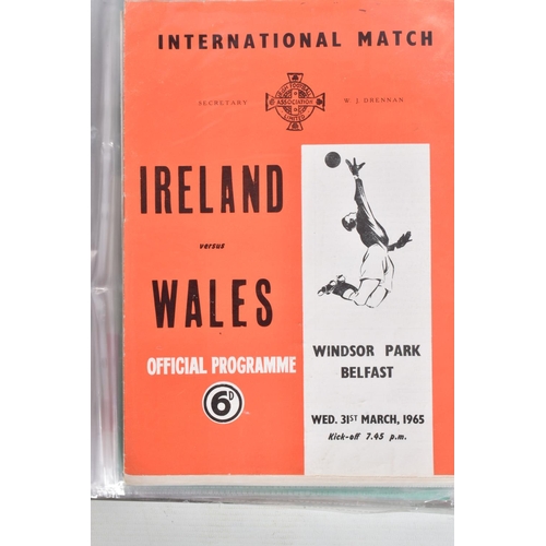 232 - A COLLECTION OF IRELAND FOOTBALL PROGRAMMES, programmes range from 1959 to 1991, featuring Ireland v... 