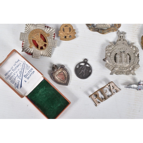 288 - ATTRIBUTED WWII MEDAL GROUP, & OTHER INSIGNIA, a War & Defence Medal pair together with RAF Cap badg... 