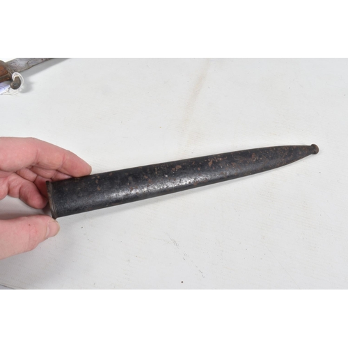 291 - A WWI ERA GERMAN BUTCHER BAYONET COMPLETE WITH SCABBARD, the blade is in good condition but does hav... 