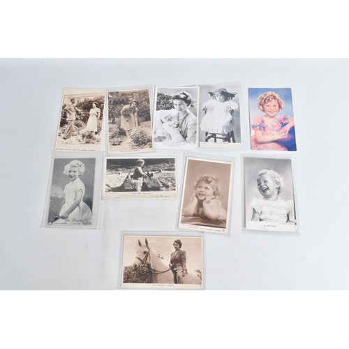 251 - A LARGE COLLECTION OF POSTCARDS, APPROXIMATELY 550, to include Kronprinzliiche Family, Life Guard, L... 