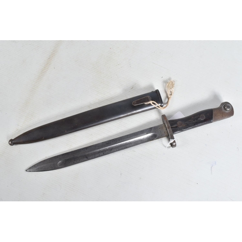 321 - A BRITISH SLR LIA3 CHROME PARADE BAYONET, with correct markings for period, together with a further ... 