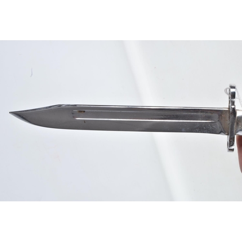 321 - A BRITISH SLR LIA3 CHROME PARADE BAYONET, with correct markings for period, together with a further ... 