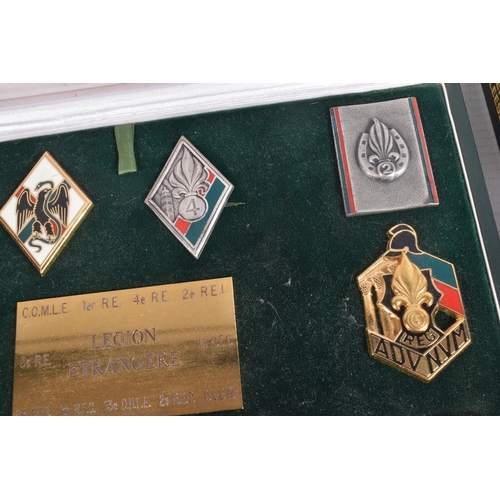 323 - PRESENTATION BOX OF FFL(FRENCH FOREIGN LEGION) METAL CRESTS, presented to Peter McAleese by Corporal... 