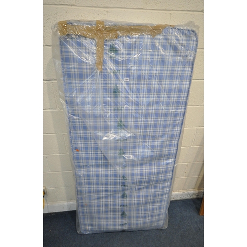 1254 - A BLUE 3FT MATTRESS (condition report: in a bag but cannot guarantee the cleanliness)