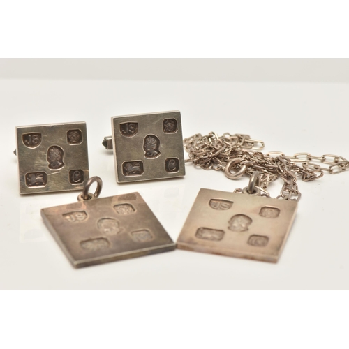 71 - A PAIR OF SILVER JUBILEE CUFFLINKS AND TWO PENDANTS, all designed as square ingot panels with silver... 