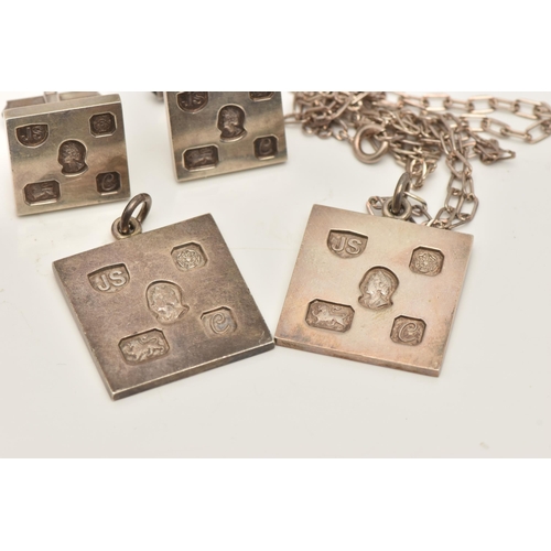 71 - A PAIR OF SILVER JUBILEE CUFFLINKS AND TWO PENDANTS, all designed as square ingot panels with silver... 