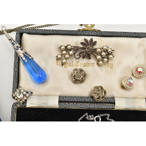 125 - A COLLECTION OF COSTUME JEWELLERY, to include a cased Royal Crown Derby brooch and earring set (AF),... 