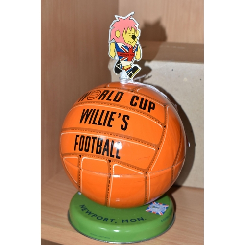 315 - A BOXED LOVELL'S 1966 WORLD CUP WILLIE'S FOOTBALL TIN, originally for Lovell's toffees (not included... 