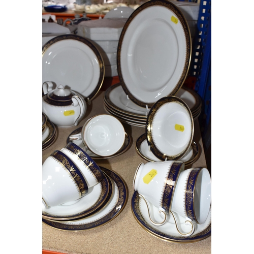 340 - A GROUP OF AYNSLEY 'BALMORAL' PATTERN TEA AND DINNERWARE, comprising teapot, covered sugar bowl (lid... 