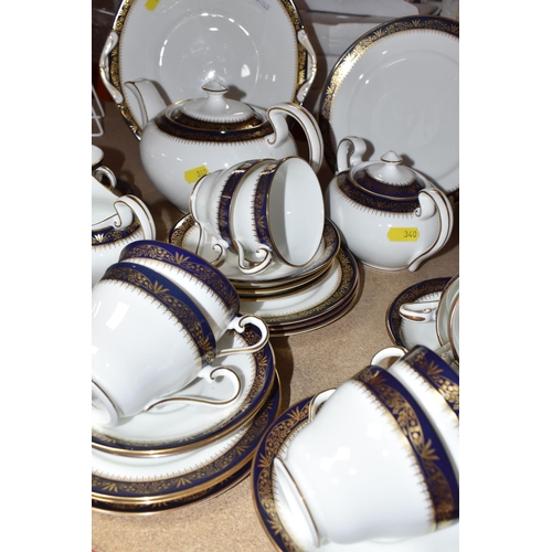 340 - A GROUP OF AYNSLEY 'BALMORAL' PATTERN TEA AND DINNERWARE, comprising teapot, covered sugar bowl (lid... 