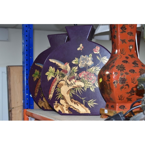 351 - A GROUP OF LAMPS AND ORNAMENTS to include a pair of red 'dragon patterned' table lamps fitted with d... 