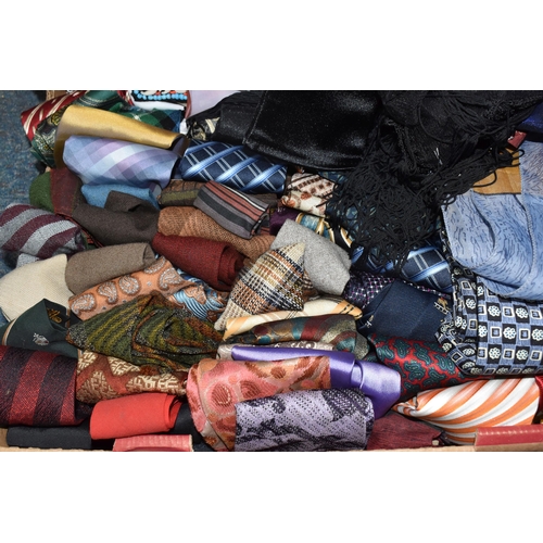 357 - A CHEST AND TRAY OF VINTAGE CLOTHES AND ACCESSORIES to include a large quantity of ties from high st... 