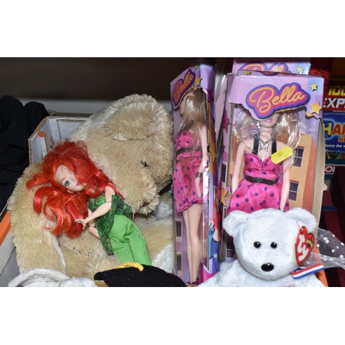 387 - THREE BOXES AND LOOSE CHILDREN'S TOYS AND MISCELLANEOUS, to include a complete set of carved wooden ... 