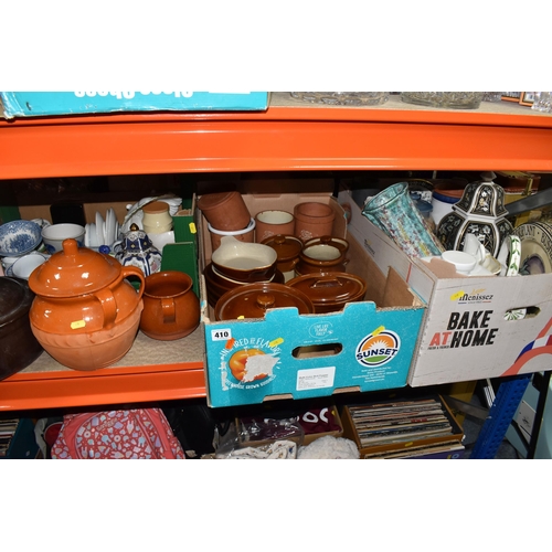 410 - FOUR BOXES AND LOOSE CERAMICS AND KITCHENWARE, to include glazed ceramic stoneware dishes, stoneware... 