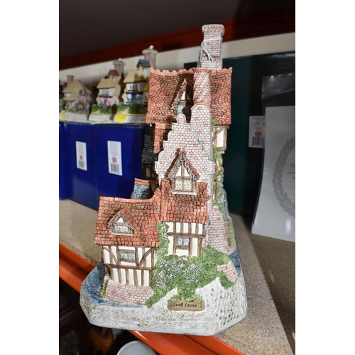 435 - A GROUP OF FOURTEEN BOXED DAVID WINTER COTTAGES SCULPTURES to include a limited edition 'Quindene Ma... 