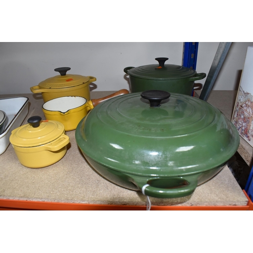 439 - A GROUP OF LE CREUSET AND CHASSEUR COOK WARE to include a green 30cm lidded pan, a green 20cm lidded... 