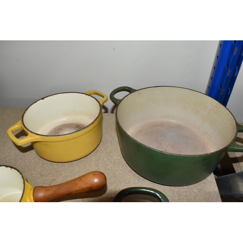 439 - A GROUP OF LE CREUSET AND CHASSEUR COOK WARE to include a green 30cm lidded pan, a green 20cm lidded... 