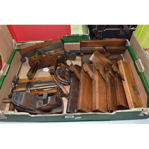 458 - A BOX OF MOULDING AND OTHER WOODWORKING PLANES, to include a Charles & Co plough plane, moulding pla... 