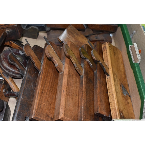 458 - A BOX OF MOULDING AND OTHER WOODWORKING PLANES, to include a Charles & Co plough plane, moulding pla... 