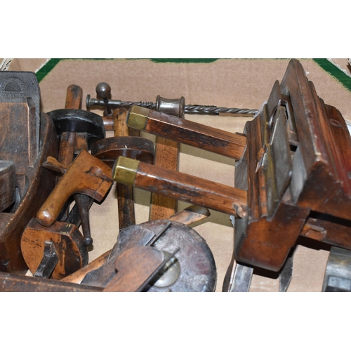 458 - A BOX OF MOULDING AND OTHER WOODWORKING PLANES, to include a Charles & Co plough plane, moulding pla... 