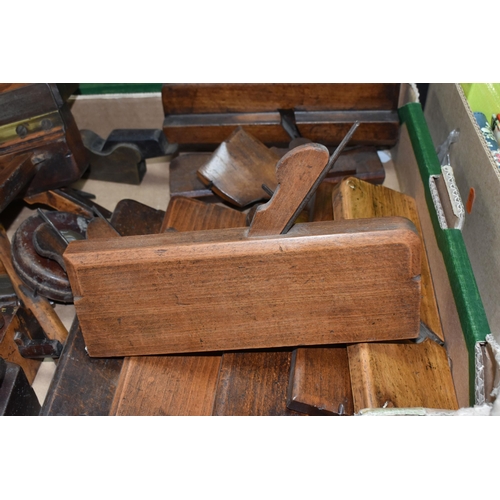 458 - A BOX OF MOULDING AND OTHER WOODWORKING PLANES, to include a Charles & Co plough plane, moulding pla... 