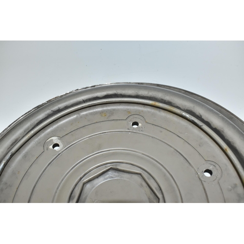 465 - A BENTLEY HUB CAP, diameter 42cm (1) (Condition Report:  appears in good condition, some slight dent... 