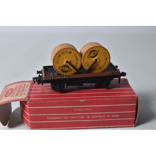 193 - FOUR BOXED HORNBY DUBLO LOW SIDED WAGON WITH CABLE DRUM LOAD (4646), all with Aluminium Wire and Cab... 