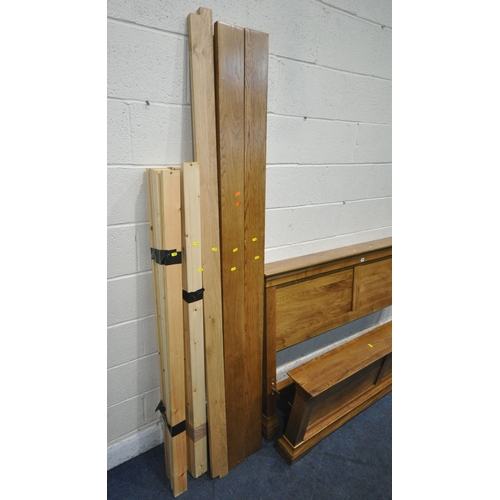 1264 - A MODERN SOLID OAK 5FT BEDSTEAD (condition report: with siderails, slats, central support, and bolts... 