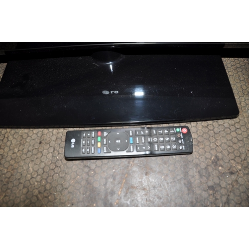 1072 - A LG 42PJ350 42in TV WITH REMOTE and a LG 26LV250U 26in TV and remote (both PAT pass and working) (4... 