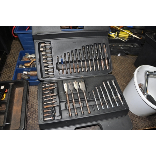 1078 - THREE TOOLBOXES, AND A CASE CONTAINING AUTOMOTIVE TOOLS including sockets, ratchets, spanners, screw... 