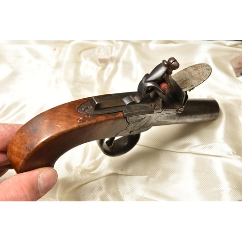 275 - AN EARLY 19TH CENTURY ENGLISH FLINTLOCK POCKET PISTOL BY BRUNN OF LONDON, plain walnut grip, fitted ... 