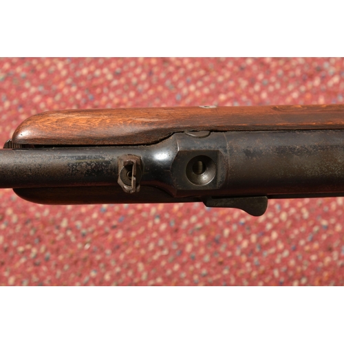 282 - A BSA .22 UNDERLEVER AIR RIFLE, SERIAL NO G31282, trigger marked Patient 607.045, embossed BSA mark ... 