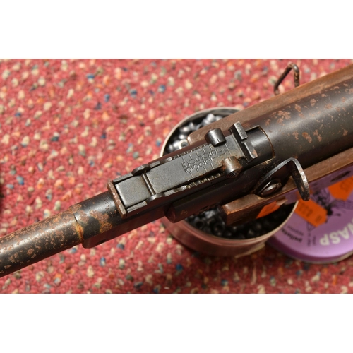 284 - A WEST LAKE (CHINESE MADE) .22 AIR RIFLE, no visible serial number, overall length 108cm, metal work... 