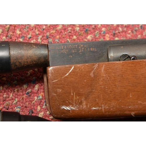 285 - A WEBLEY STINGRAY OS QUATTRO POWRLOK .22  BREAK BARREL AIR RIFLE, serial number 0715 24031, the waln... 