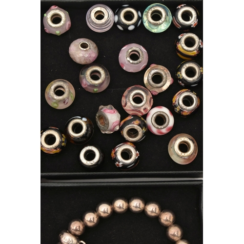 48 - ASSORTED WHITE METAL JEWELLERY, to include a beaded 'Thomas Sabo' stretch charm bracelet, signed and... 